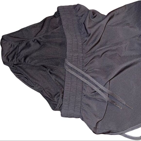 Puma Black & White Running Shorts - Picture 4 of 6